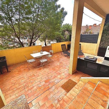 Appartement Proche Mer Avec Terrasse Et Jardin Privatif 耶尔 外观 照片