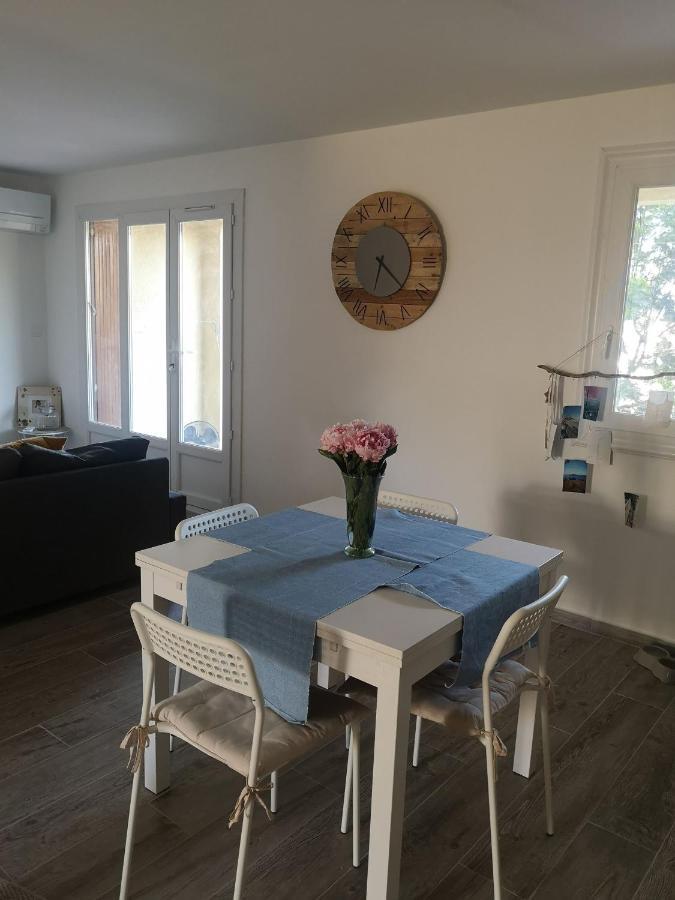 Appartement Proche Mer Avec Terrasse Et Jardin Privatif 耶尔 外观 照片