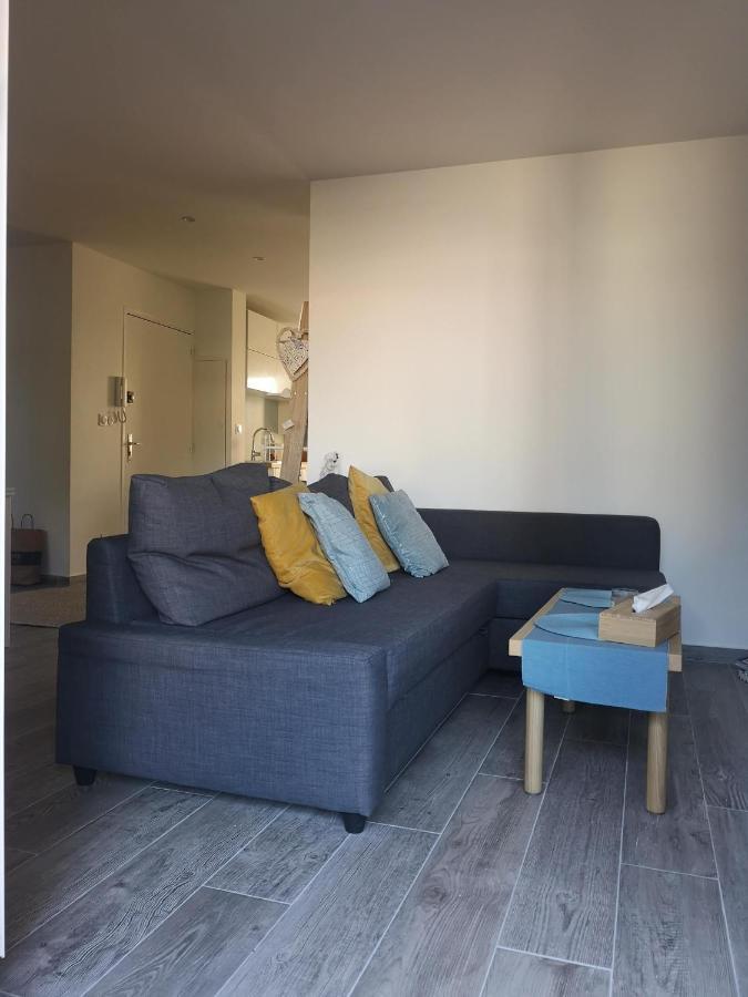 Appartement Proche Mer Avec Terrasse Et Jardin Privatif 耶尔 外观 照片