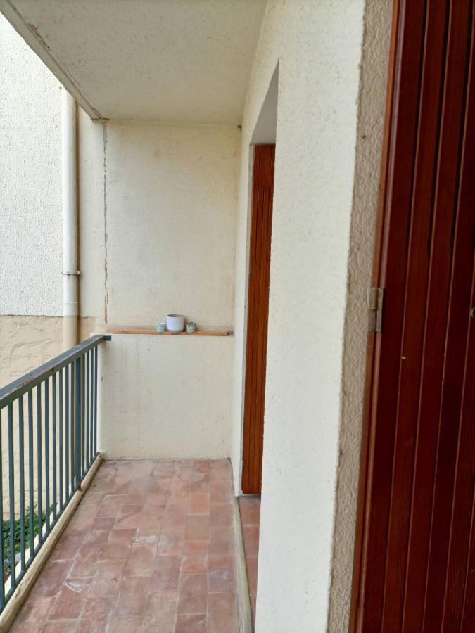 Appartement Proche Mer Avec Terrasse Et Jardin Privatif 耶尔 外观 照片