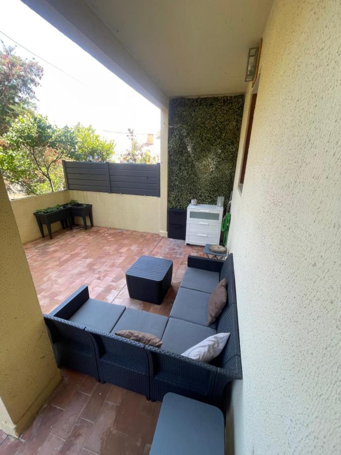 Appartement Proche Mer Avec Terrasse Et Jardin Privatif 耶尔 外观 照片
